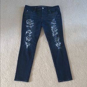 American Eagle Ripped Jegging